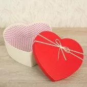 Подарочная коробка